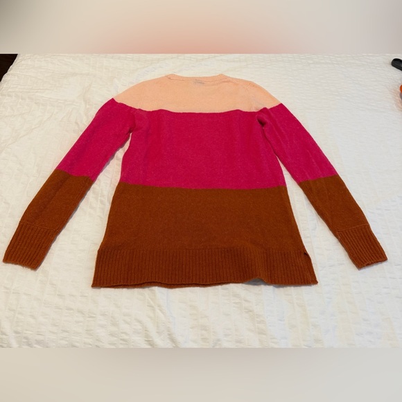J.Crew Colorblock crewneck sweater in extra-soft yarn - Picture 7 of 7